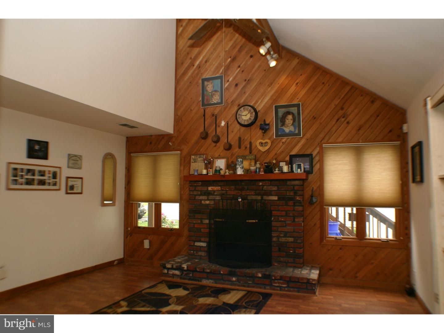 42 Concord Road Marlton, NJ 08053 - Photo 5 of 25 Family Room