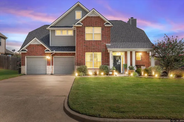 $384,500 | 4469 Etheridge Circle, Canton, TX 75103