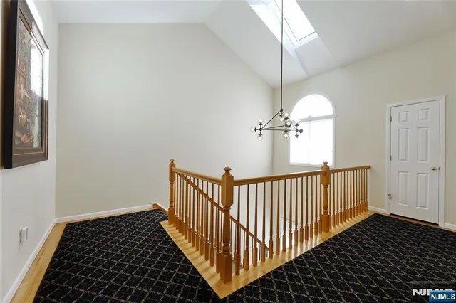 $899,000 | 102 Aspen Court, Unit T002, Norwood, NJ 07648