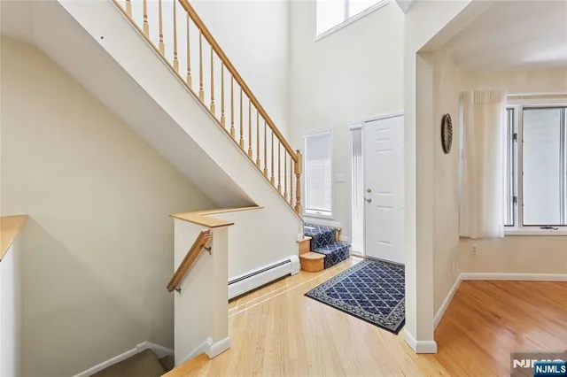 $899,000 | 102 Aspen Court, Unit T002, Norwood, NJ 07648