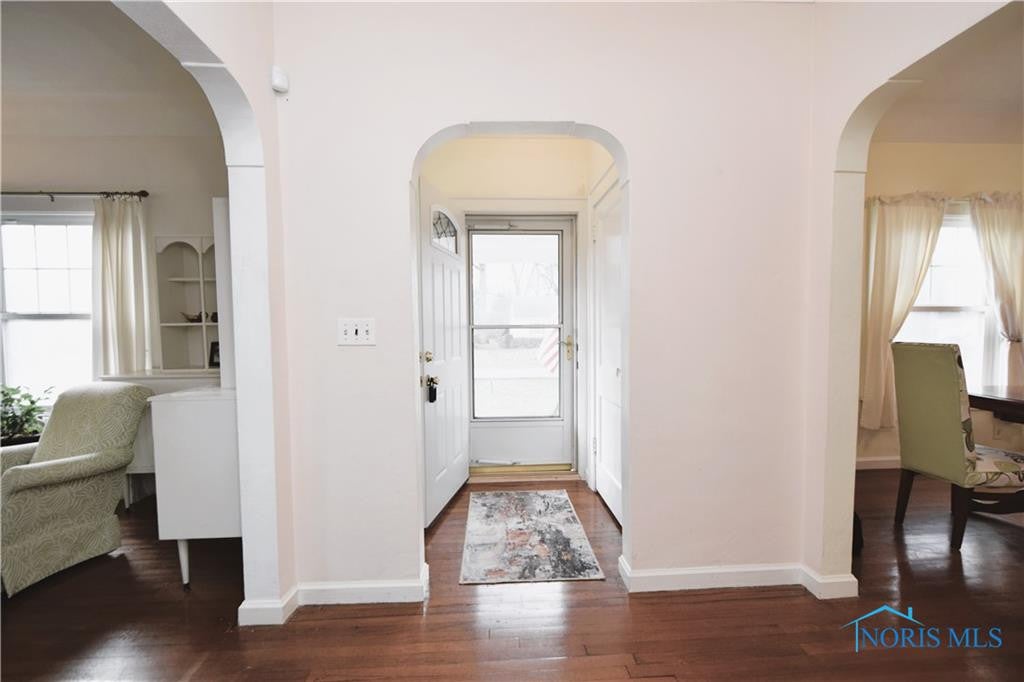 818 Eton Road Toledo, OH 43615 - Photo 12 of 34 Gallery Image 12