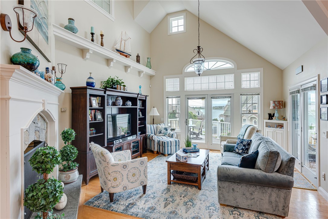5 Namcook Road Narragansett, RI 02882 - Photo 10 of 46 Gallery Image 10