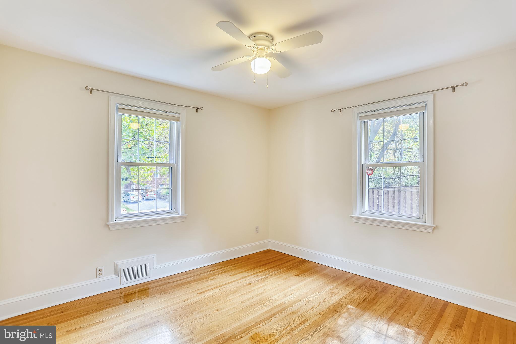 320 Dale Drive Silver Spring, MD 20910 - Photo 17 of 46 Gallery Image 17