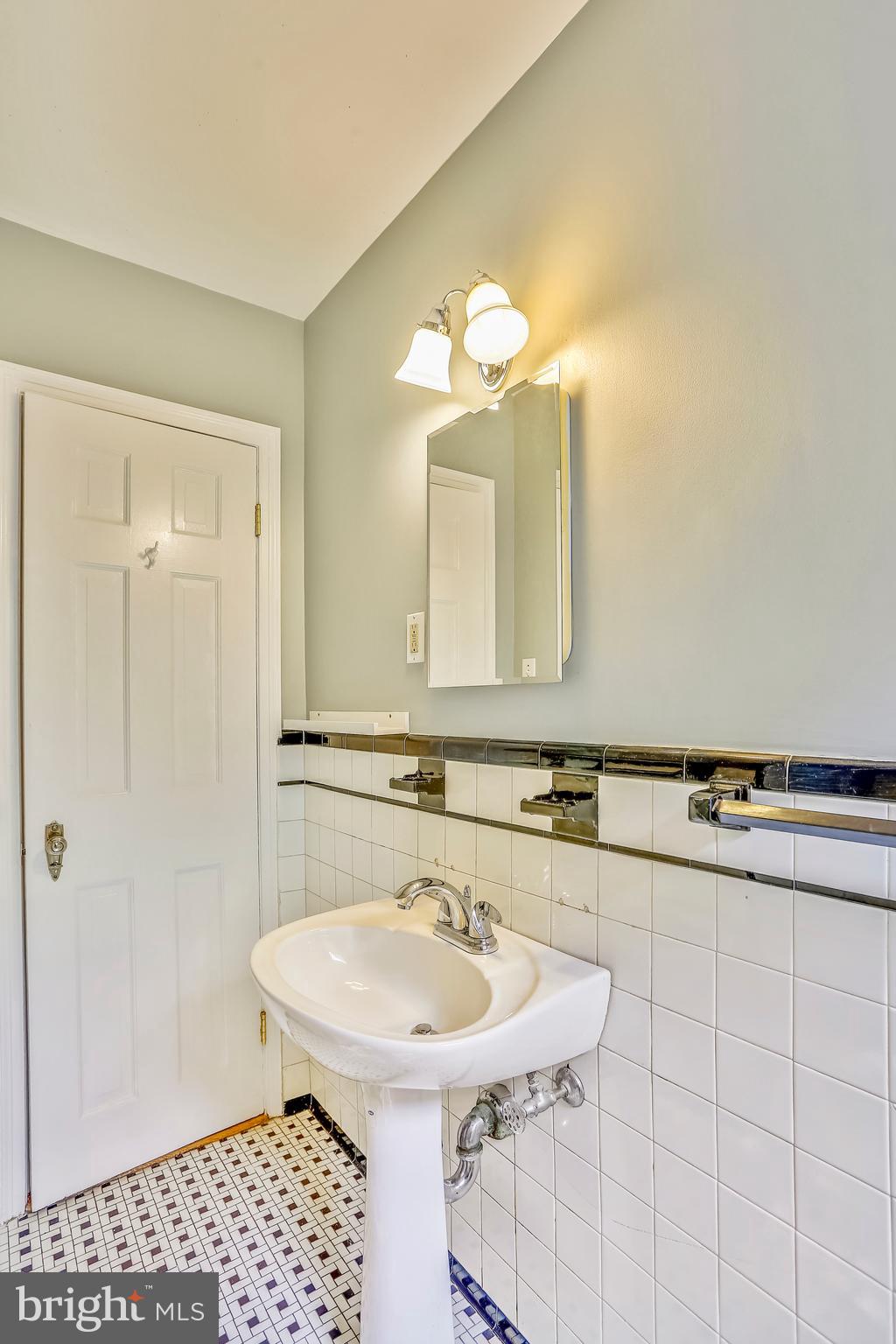 320 Dale Drive Silver Spring, MD 20910 - Photo 18 of 46 Gallery Image 18