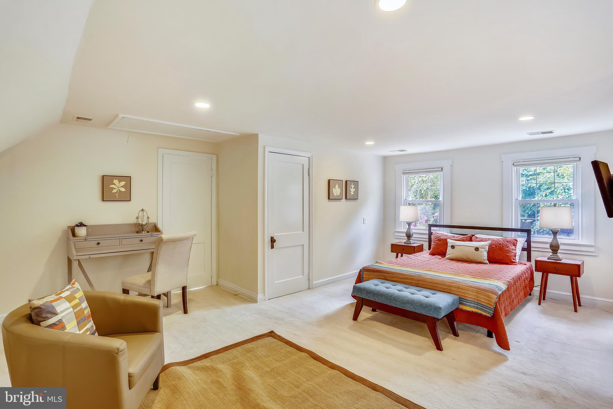 320 Dale Drive Silver Spring, MD 20910 - Photo 20 of 46 Gallery Image 20