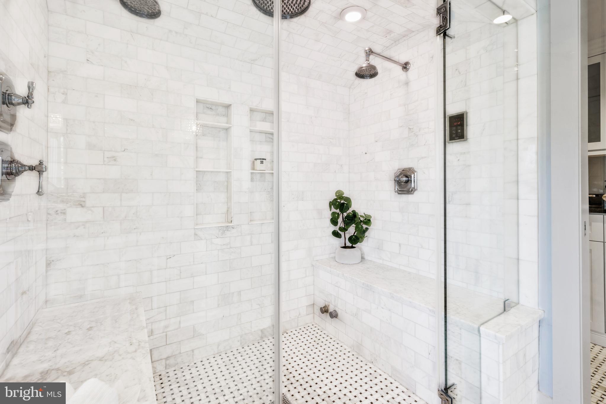 7500 Clifton Road Clifton, VA 20124 - Photo 29 of 49 Primary bath steam shower