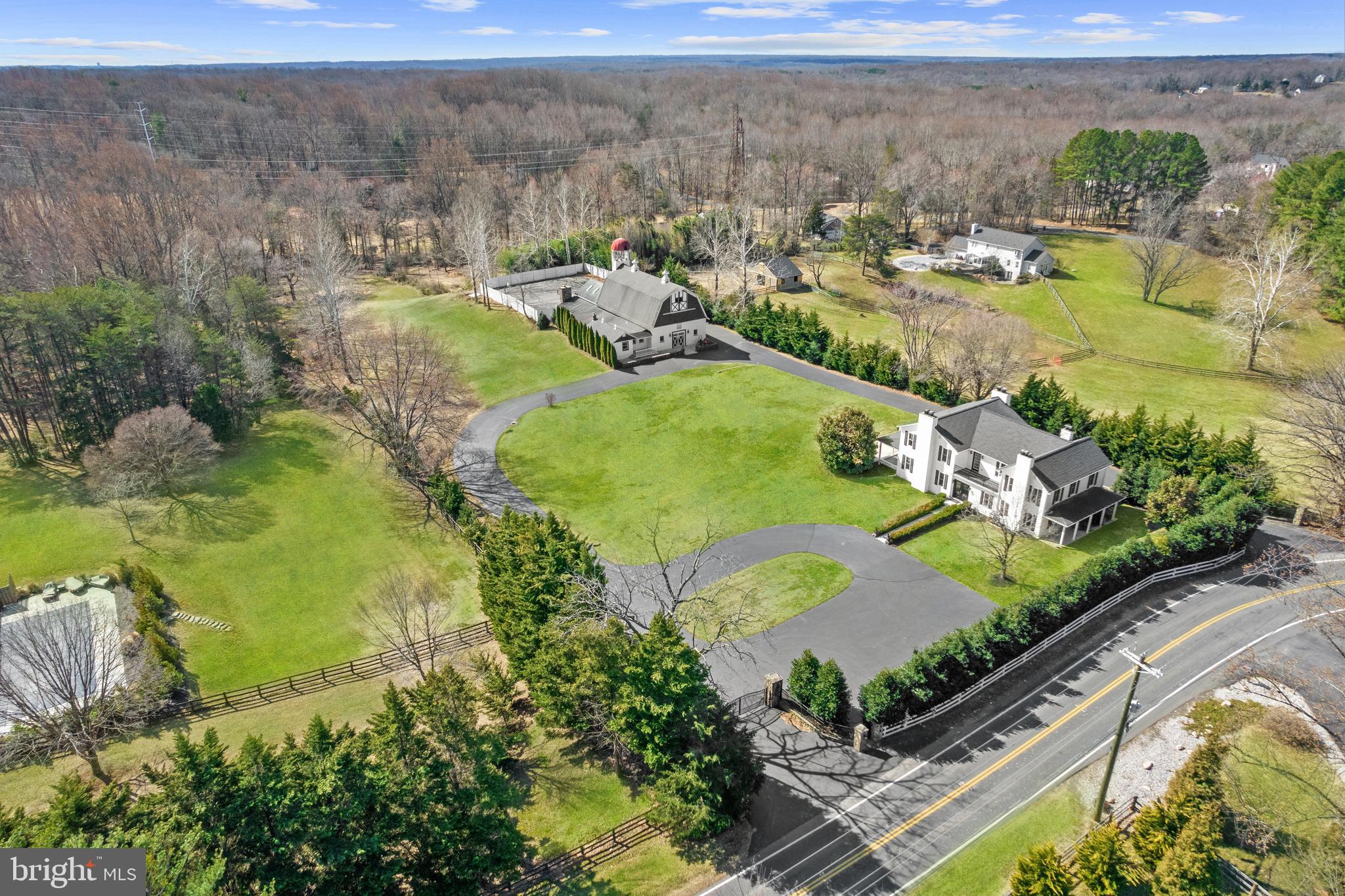 7500 Clifton Road Clifton, VA 20124 - Photo 45 of 49 Minutes to downtown Clifton
