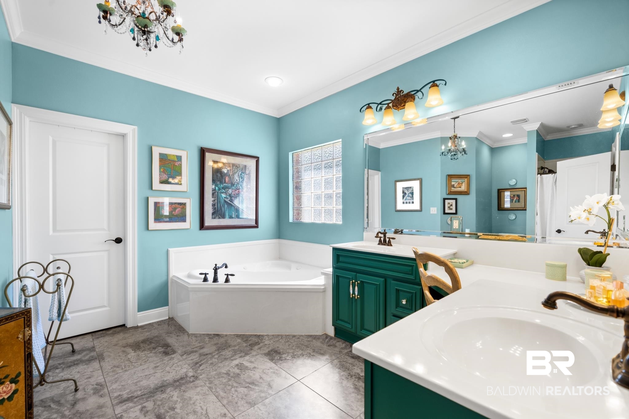 407 Rothley Avenue Fairhope, AL 36532 - Photo 19 of 33 Primary Bathroom