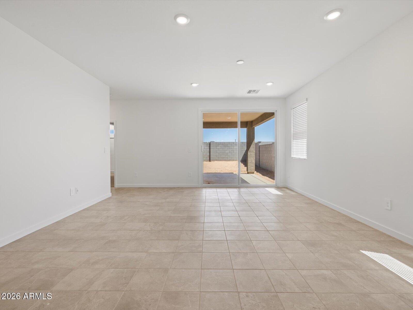 2424 Enantio Road San Tan Valley, AZ 85143 - Photo 32 of 81