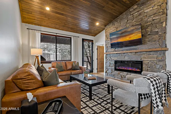 $445,000 | 3941 West Cooley Street, Show Low, AZ 85901