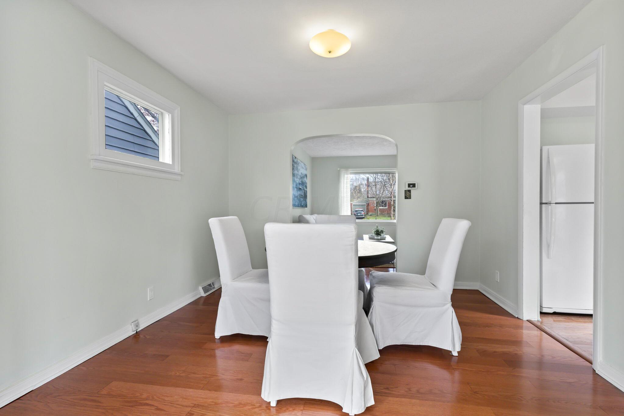 423 Garden Road Columbus, OH 43214 - Photo 13 of 29 Dining Room