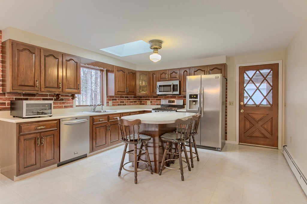 35 Pepper Road Fitchburg, MA 01420 - Photo 9 of 30 Gallery Image 9