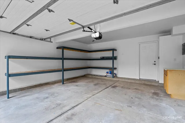 $2,975 | 1745 Ennis Lane, Wheaton, IL 60189