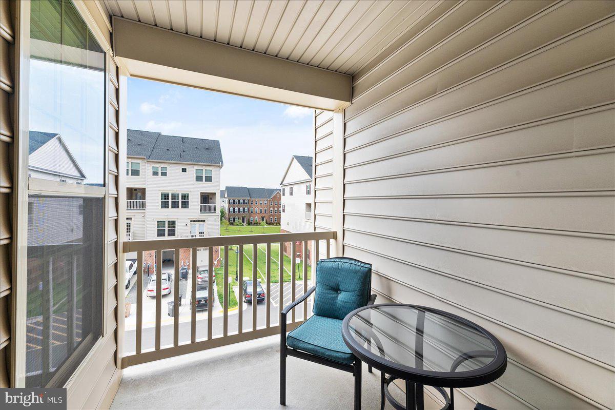 13613 Rockingham Lane Gainesville, VA 20155 - Photo 16 of 46 Lovely spot for Morning Coffee!