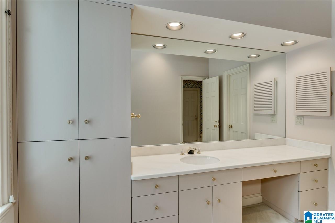 2650 Abingdon Road Birmingham, AL 35243 - Photo 24 of 50
