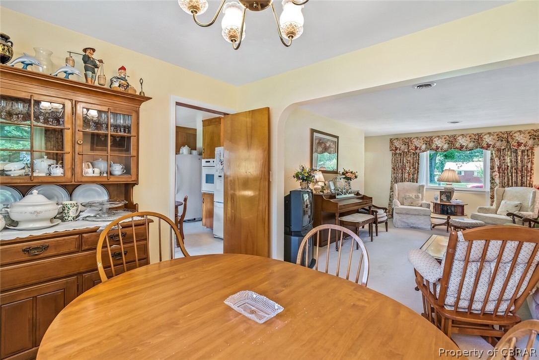 108 Rural Retreat Road Yorktown, VA 23692 - Photo 10 of 39 Gallery Image 10