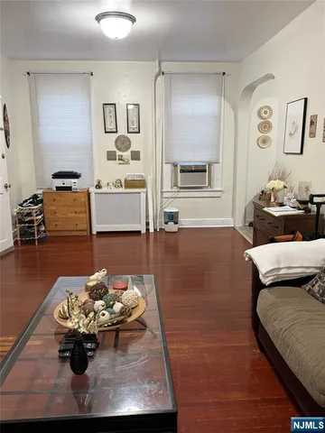 $549,000 | 346 South Jefferson Street, Orange, NJ 07050