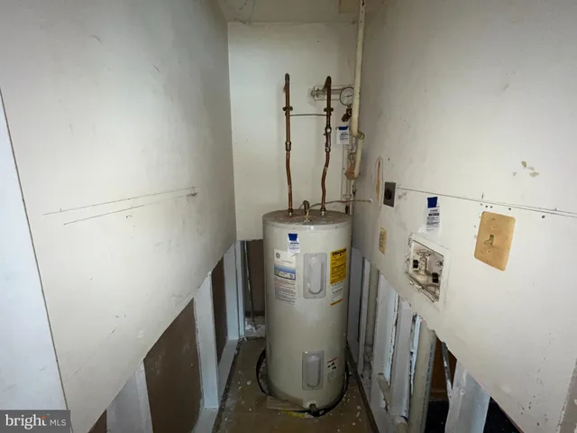 $205,000 | 1152 Windemere Court, Fort Washington, MD 20744