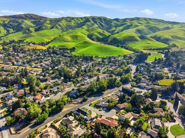 $3,300,000 | 46811 Agave Court, Fremont, CA 94539