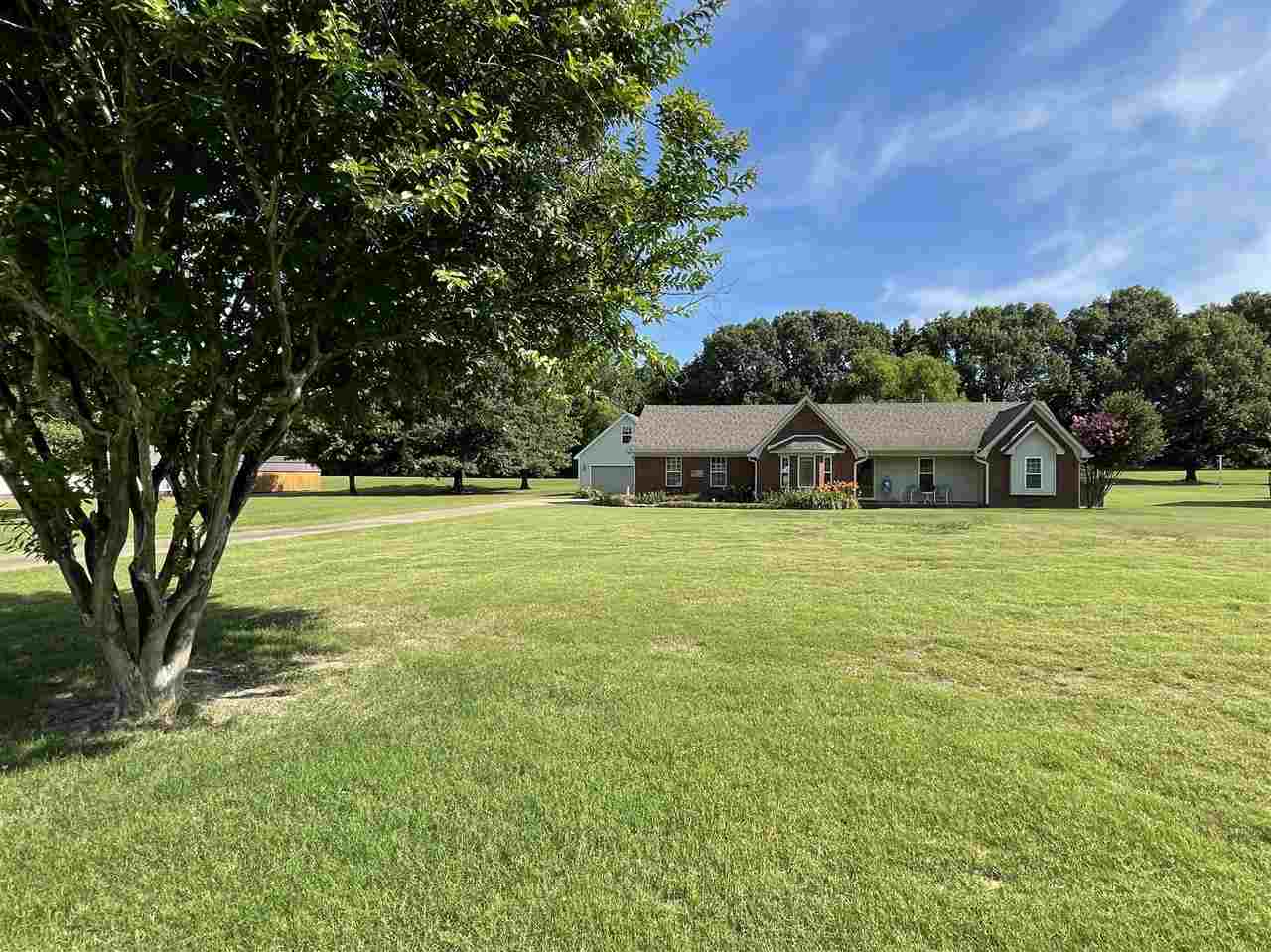 202 Brierhedge Road Covington, TN 38019 - Photo 1 of 18 Gallery Image 1