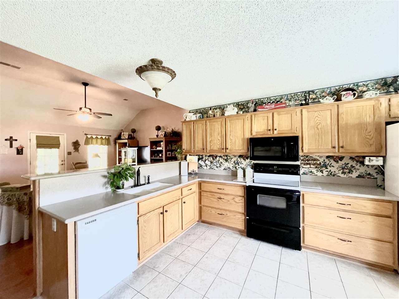 202 Brierhedge Road Covington, TN 38019 - Photo 8 of 18 Gallery Image 8