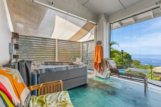 $898,000 | 88-1531 Awapuhi Avenue, Captain Cook, HI 96704