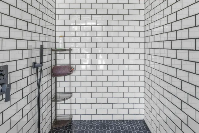 $898,000 | 88-1531 Awapuhi Avenue, Captain Cook, HI 96704