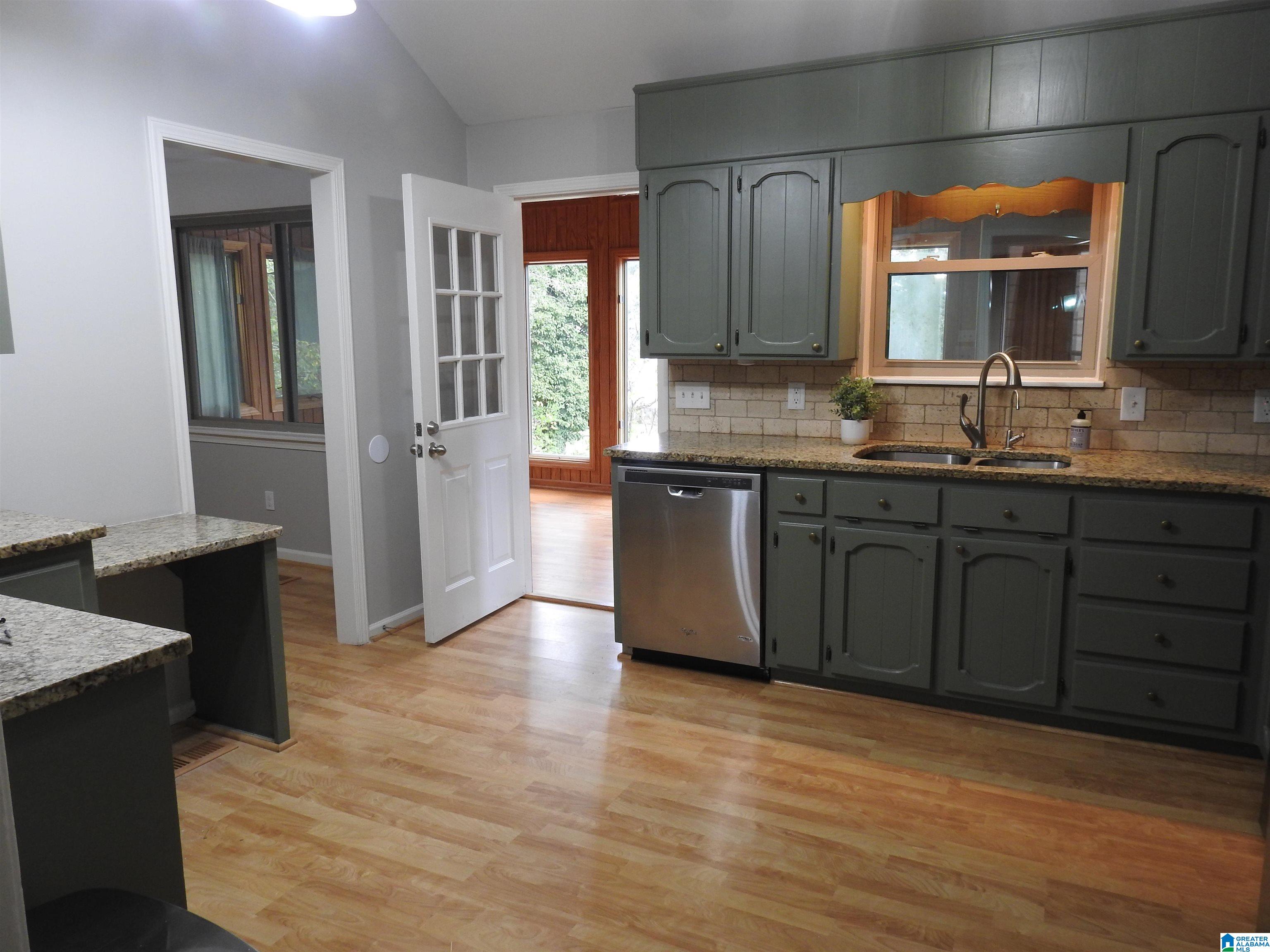 340 Comanche Street Montevallo, AL 35115 - Photo 8 of 28