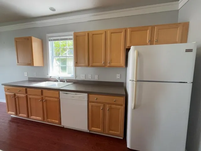 $2,200 | 202 Trillium Avenue, Summerville, SC 29483