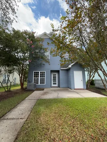 $2,200 | 202 Trillium Avenue, Summerville, SC 29483
