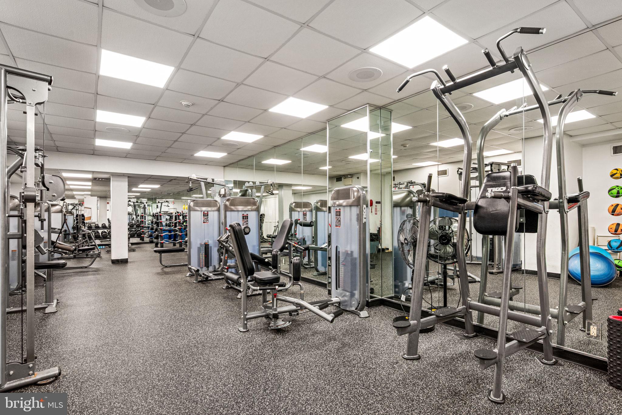 191 Presidential Boulevard, Unit R828 Bala Cynwyd, PA 19004 - Photo 49 of 50 a view of a room with gym equipment