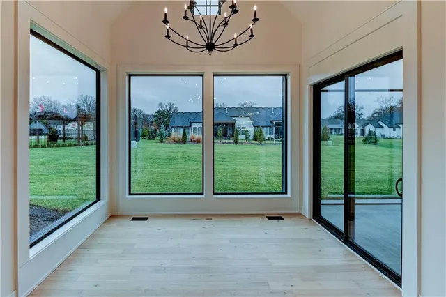 $999,900 | 3903 West 84th Terrace, Prairie Village, KS 66206