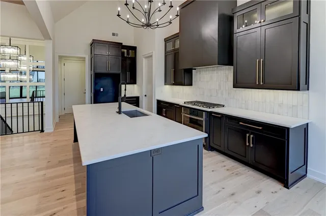 $999,900 | 3903 West 84th Terrace, Prairie Village, KS 66206