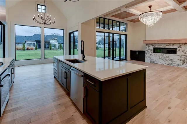 $999,900 | 3903 West 84th Terrace, Prairie Village, KS 66206