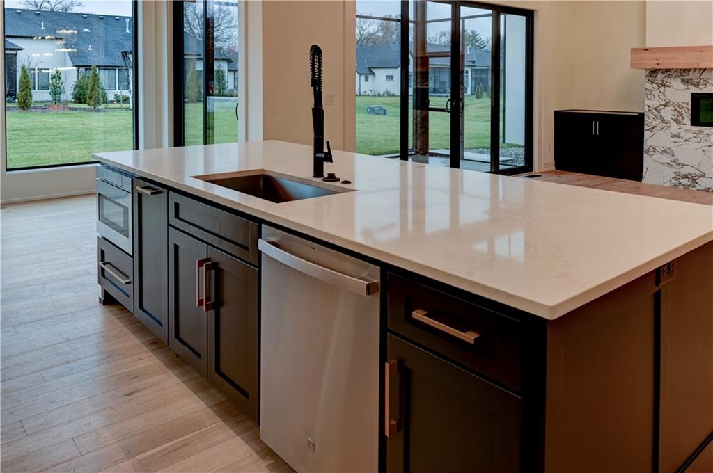 3903 West 84th Terrace Prairie Village, KS 66206 - Photo 28 of 64