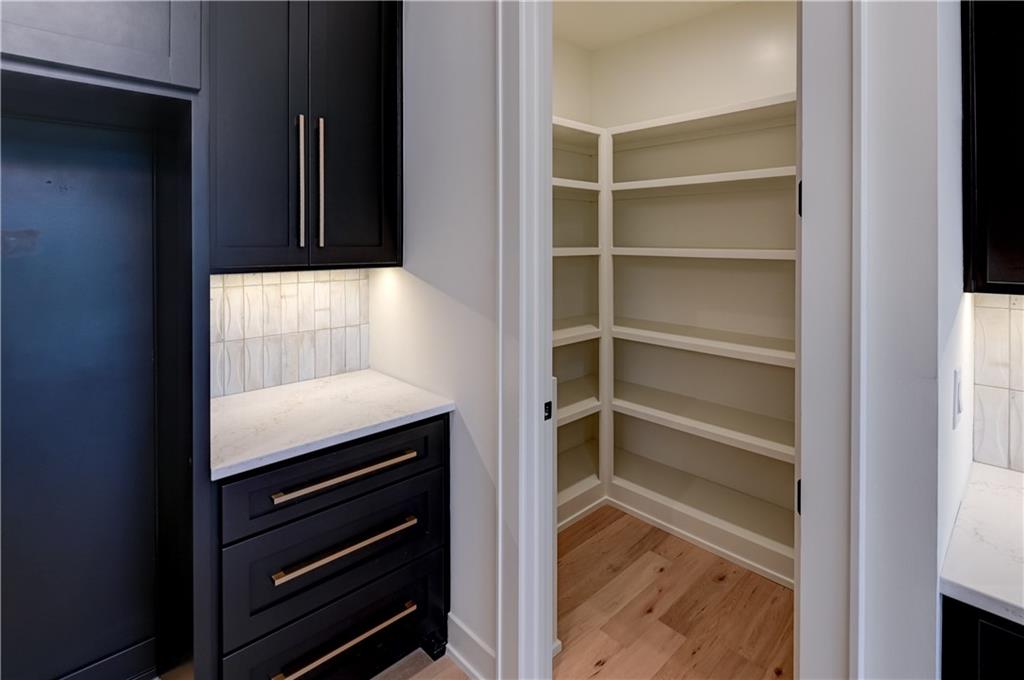 3903 West 84th Terrace Prairie Village, KS 66206 - Photo 31 of 64