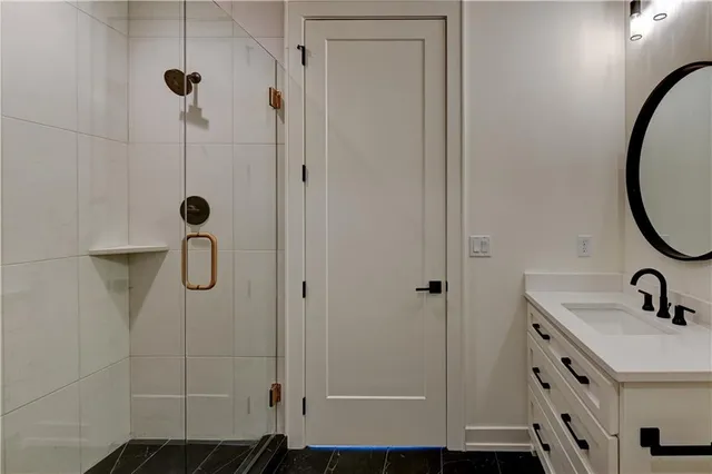 $999,900 | 3903 West 84th Terrace, Prairie Village, KS 66206