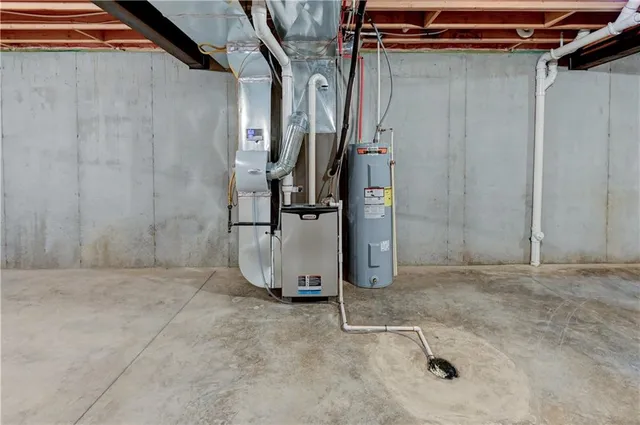 $999,900 | 3903 West 84th Terrace, Prairie Village, KS 66206