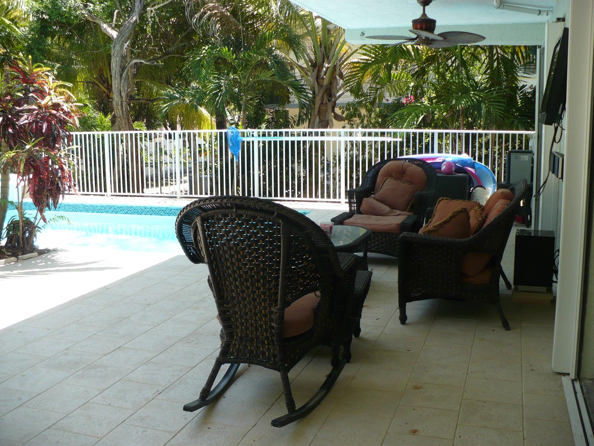 213 Coral Road Islamorada, FL 33036 - Photo 5 of 61 P1100158