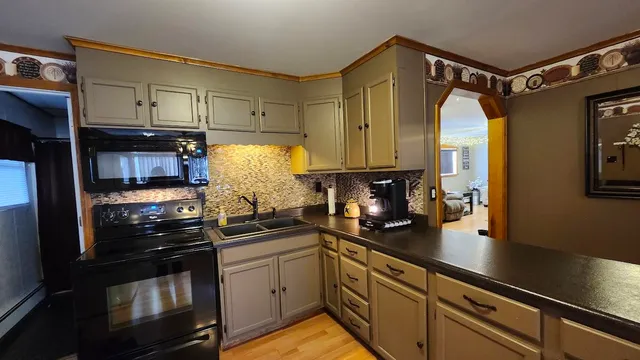 $624,000 | 87 Main Street, Mars Hill, ME 04758