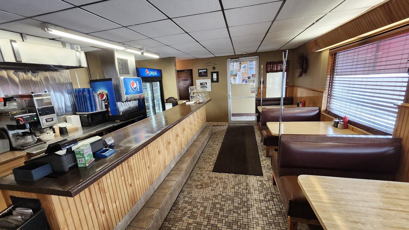 87 Main Street Mars Hill, ME 04758 - Photo 3 of 36 1a