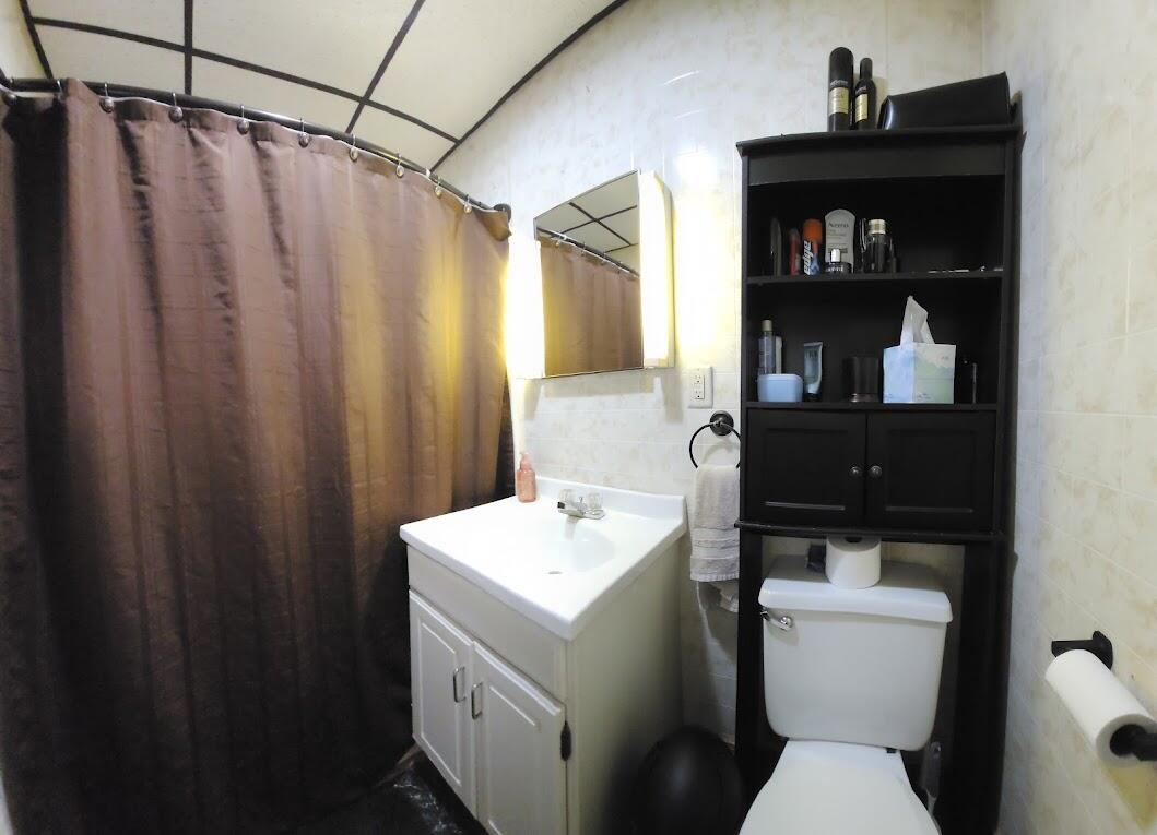 87 Main Street Mars Hill, ME 04758 - Photo 32 of 36 apt bath