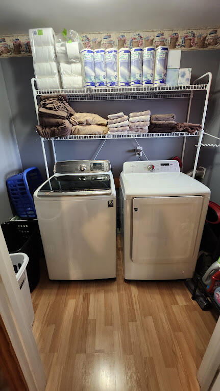 87 Main Street Mars Hill, ME 04758 - Photo 33 of 36 apt laundry