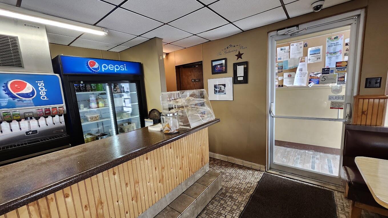 87 Main Street Mars Hill, ME 04758 - Photo 4 of 36 2