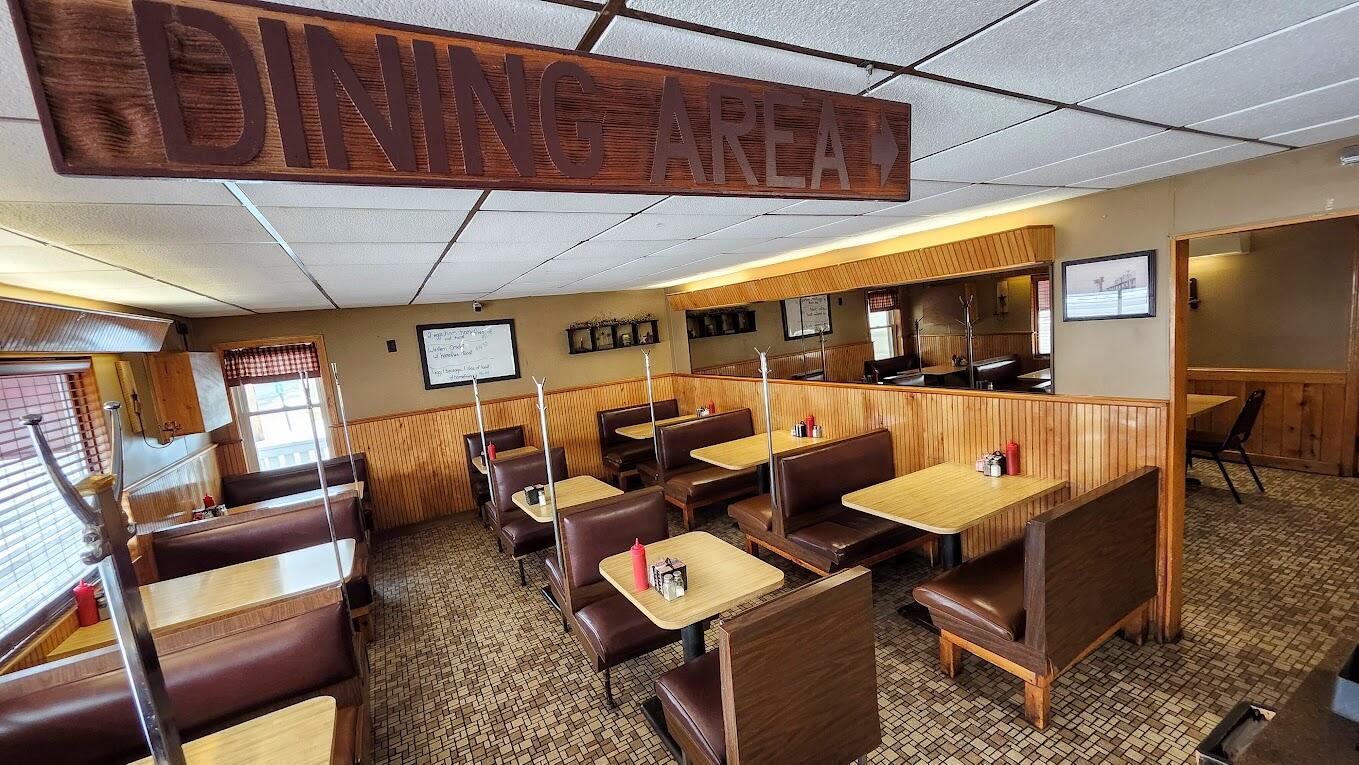 87 Main Street Mars Hill, ME 04758 - Photo 10 of 36 5