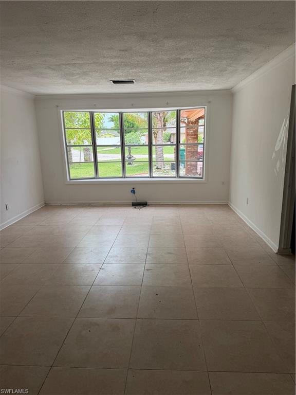 2496 42nd Street Southwest Naples, FL 34116 - Photo 3 of 18
