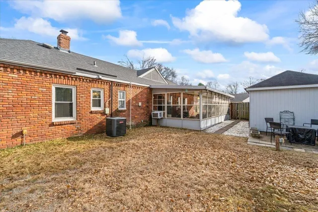 $274,900 | 1107 Ivy Road, Memphis, TN 38117