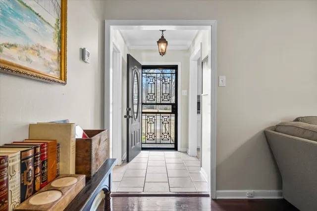 $274,900 | 1107 Ivy Road, Memphis, TN 38117