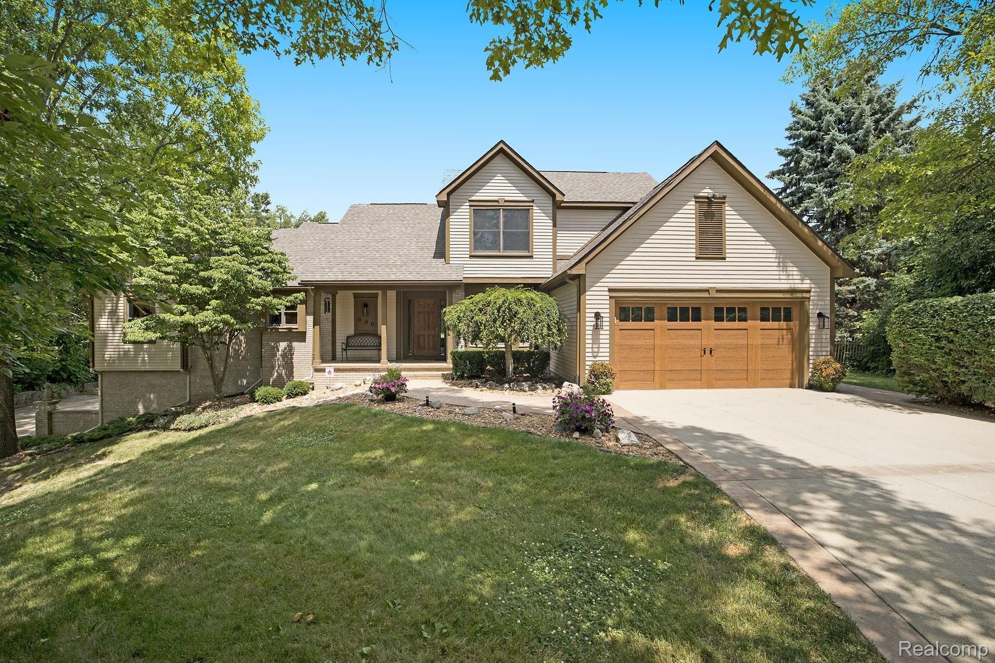 699 East Davis Road Howell, MI 48843 - Photo 31 of 42 IMG_2805.jpg