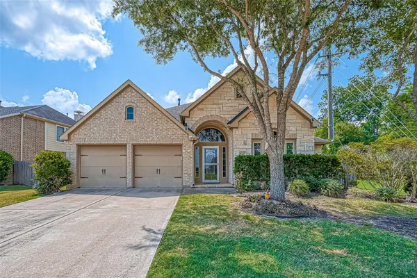 $3,100 | 6206 Falling Briar Lane, Sugar Land, TX 77479